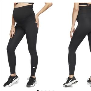 Nike maternity black leggings.